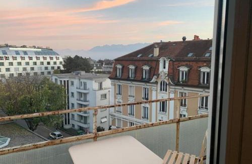 Lausanne Apartment | Beautiful studio 2 minutes from the train station
