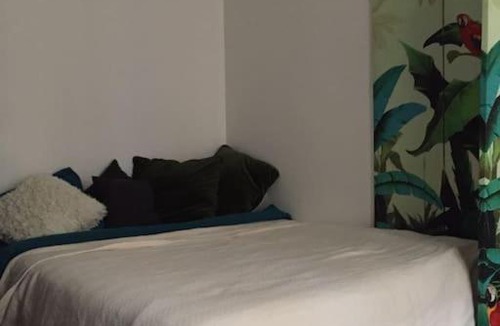 Quartier de la Chapelle Apartment | Beautiful studio - 20' walking from Montmartre