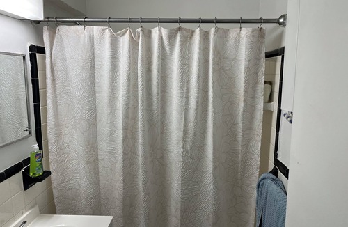 Spuyten Duyvil Apartment | Beautiful studio apartment with a nice balcony