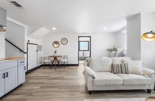 Maxwell Park Apartment | Beautiful Studio in Maxwell Park