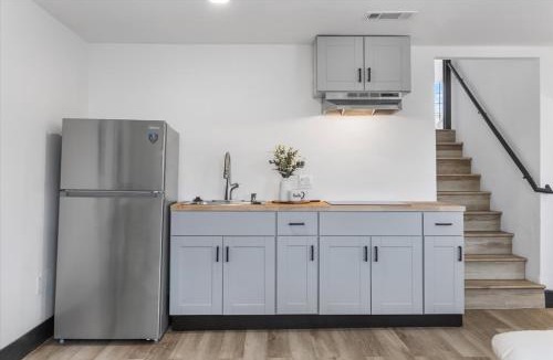 Maxwell Park Apartment | Beautiful Studio in Maxwell Park