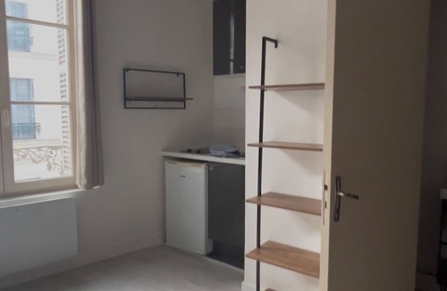 Tours City Centre Apartment | Beautiful Studio T1 in Vieux tours