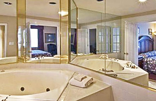 Downtown Salt Lake City Apartment | Beautiful studio unit at resort, sleeps 2