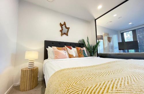 Newton Apartment | Beautiful Stylish CBD apartment