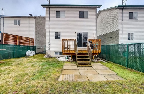 Communaute-Urbaine-de-l'Outaouais House | Beautiful stylish home with 3 bed rooms, a den and 2 full bathrooms