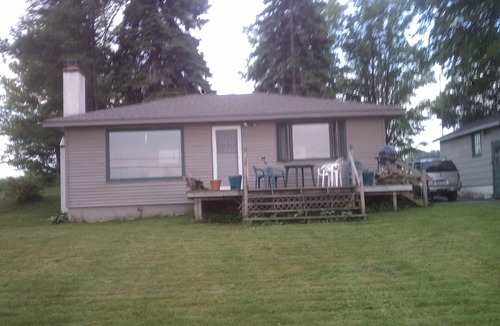 Maple View House | Beautiful sunsets and close to the Salmon River.