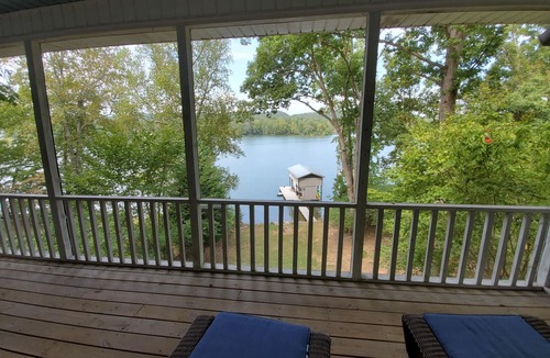 Spring City House | Beautiful Sunsets with a Dock on Watts Bar Lake - Perfect July 4th Location