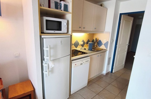 Le Barcares Apartment | BEAUTIFUL T2 APARTMENT WITH TERRACE - VIEW OF LAC MARIN - CLOSE TO BEACHES BARCARÈS