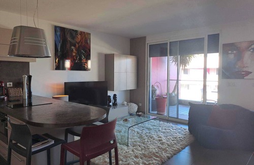 Palavas-les-Flots Apartment | Beautiful T2 with pool - near beach
