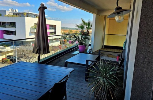 Palavas-les-Flots Apartment | Beautiful T2 with pool - near beach