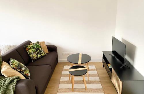 Madeleine - Saint-Leonard Apartment | Beautiful T2 Tastefully Renovated Terrace - Madeleine