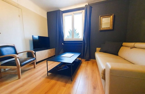 Vaucresson Condo | Beautiful T3 10 km from Paris Porte de St Cloud