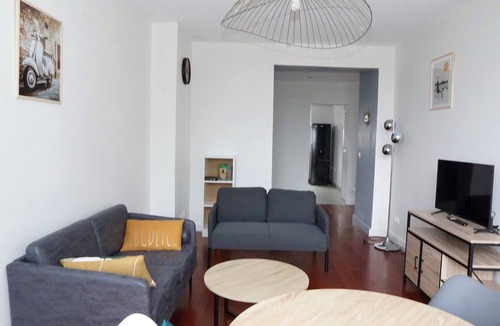 Suresnes Apartment | Beautiful T3-quiet residence-near Paris/La Défense