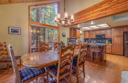 Truckee House | Beautiful Tahoe Donner 4 bedroom PERFECT FAMILY rental home. Near All ski areas!