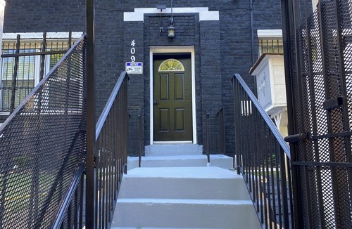 Washington Apartment | Beautiful Three Bedroom in SE DC.