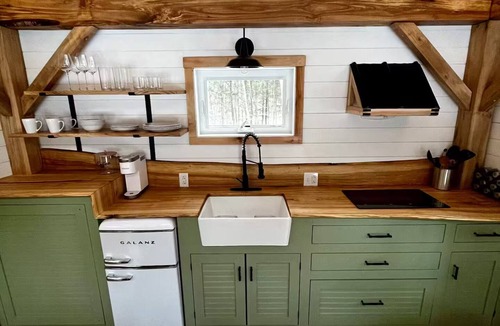 Wilmington Cabin | Beautiful Timber Frame Retreatnn