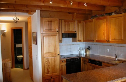 Barboleusaz Apartment | Beautiful, top floor, pet friendly, piste-side apartment with stunning views