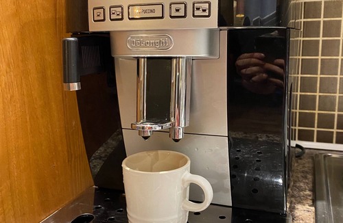 Macclesfield Apartment | Beautiful Town Centre Apartment With River Terrace