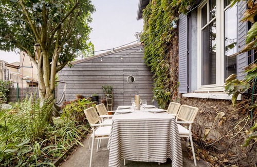 Saint-Cyprien House | Beautiful town house, garden, near hyper center