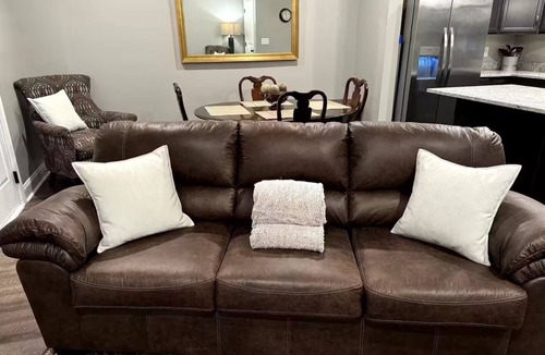Clarksville House | Beautiful Townhome with Pool