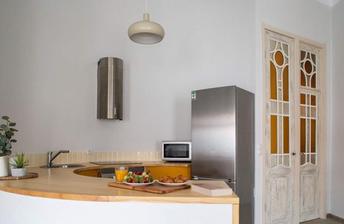 Catarroja Apartment | BEAUTIFUL TOWNHOUSE WITH TERRACE IN CATARROJA