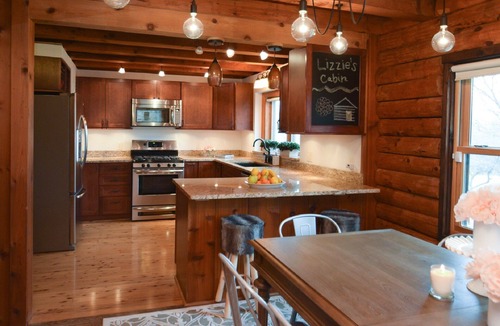 Canandaigua Cabin | Beautiful Traditional Log Cabin