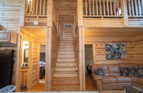 Attica House | Beautiful Two Story, Lofted Villa w/Wood Interior