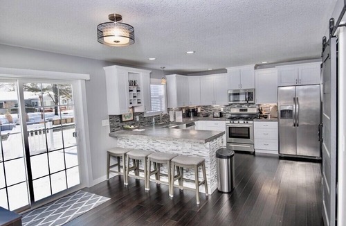 St. Helen House | Beautiful updated home for your entire family-on the canal, close to SXS trails!