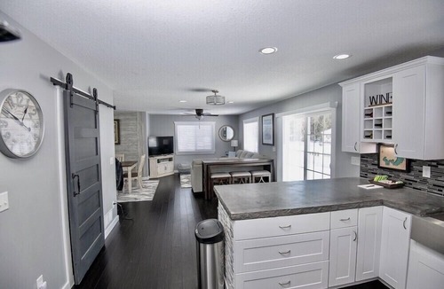 St. Helen House | Beautiful updated home for your entire family-on the canal, close to SXS trails!