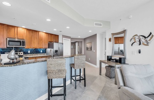 Cape Harbour Condo | Beautiful Upscale 6th floor Condo