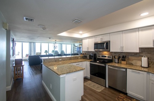 Daytona Beach Shores Condo | Beautiful Beach Front Condo