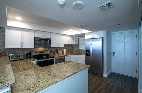 Daytona Beach Shores Condo | Beautiful Beach Front Condo