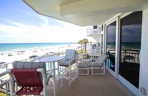 Daytona Beach Shores Condo | Beautiful Beach Front Condo
