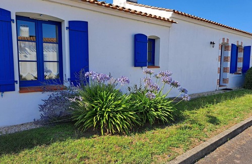 Saint-Jean-de-Monts House | Beautiful villa with pool in quiet area in Saint-Jean-de-Monts