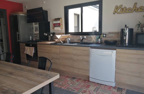 Lorient House | Beautiful vacation home with heated pool