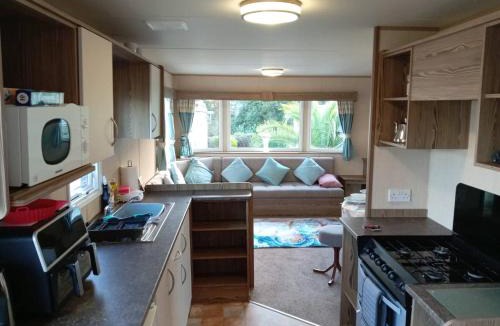 Exmouth Resort | Beautiful van, beaches, accessible pet friendly