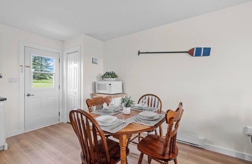 North Rustico Cottage | Beautiful View of Rustico Bay