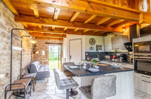 Mesvres House | Beautiful view of Les Angles