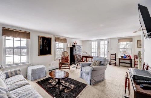 Ipswich House | Beautiful Views, 1 Mi to Beach! Ipswich Cottage