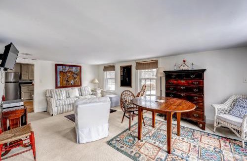 Ipswich House | Beautiful Views, 1 Mi to Beach! Ipswich Cottage