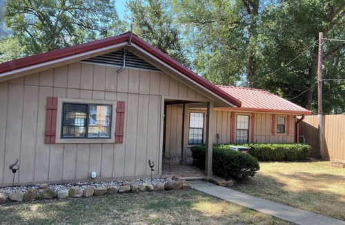 Milam House | Beautiful views and lake front home on Toledo Bend! Fish right of the dock!