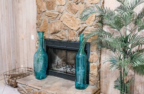 Cedar Lane House | Beautiful views and lots of fun activities!