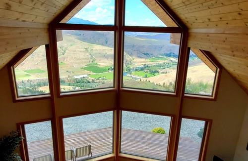 Pateros House | Beautiful Views- Electric vehicle friendly