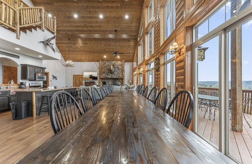 Branson West House | Beautiful Views from the Rusty Moose