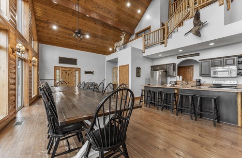 Branson West House | Beautiful Views from the Rusty Moose