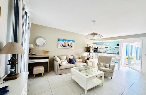 Le Chateau-d'Oleron Villa | Beautiful Villa with amazing private pool