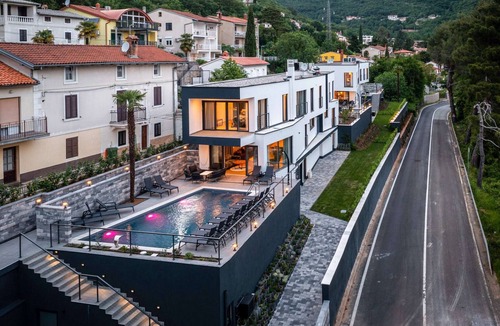 Obrs Villa | Beautiful Villa Visum Mare Tribus