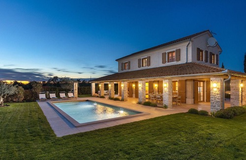 Smoljanci Villa | Beautiful Villa Andrea