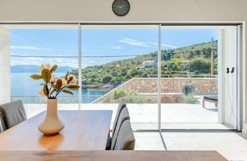 Donje Selo Villa | Beautiful Villa Artemis