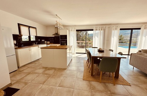 Les Vans Villa | Beautiful! Villa Cerise south Ardèche Les Vans, private pool, superb view